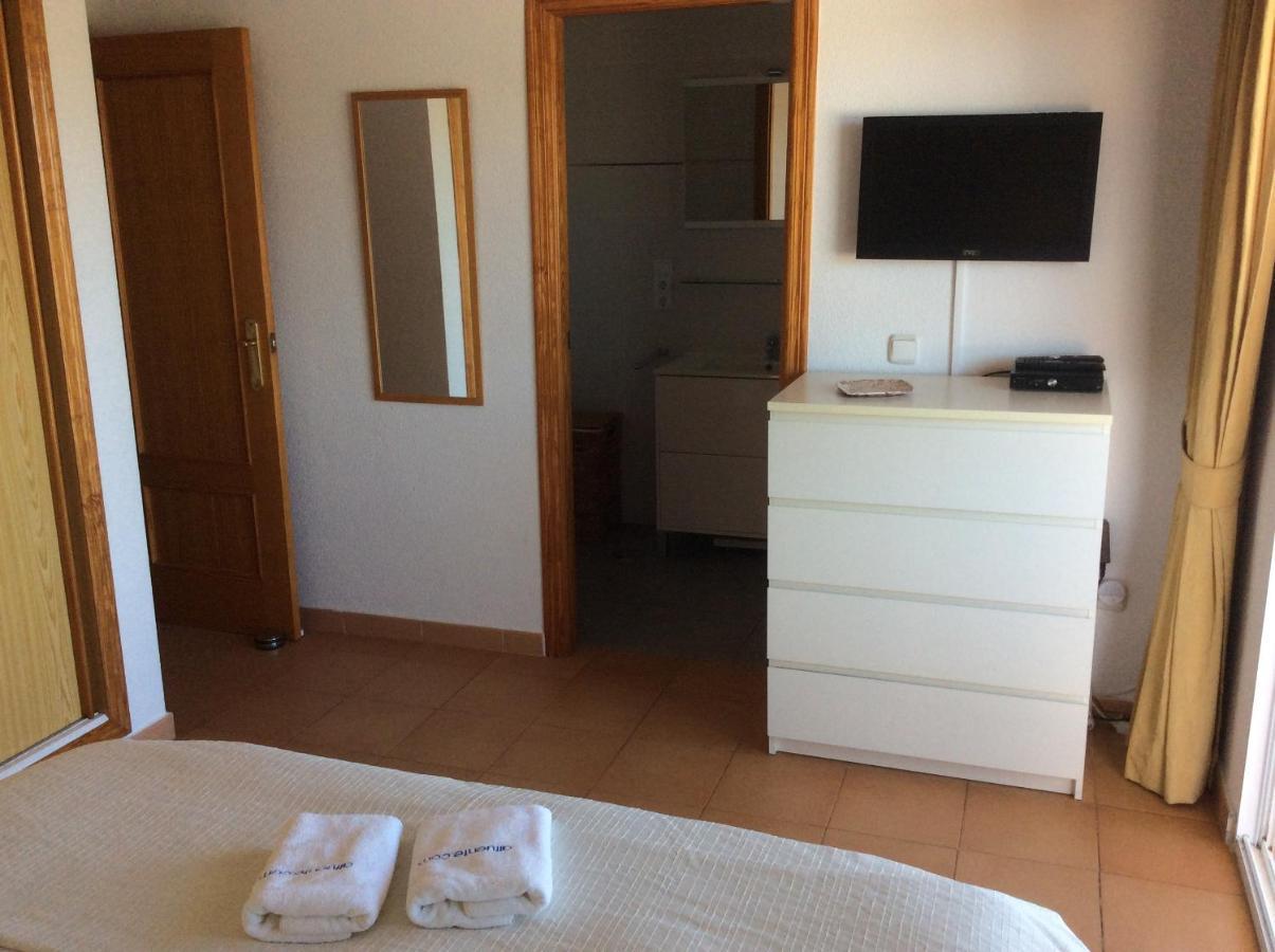 Arabiluk Apartment L'Alfas del Pi Bagian luar foto
