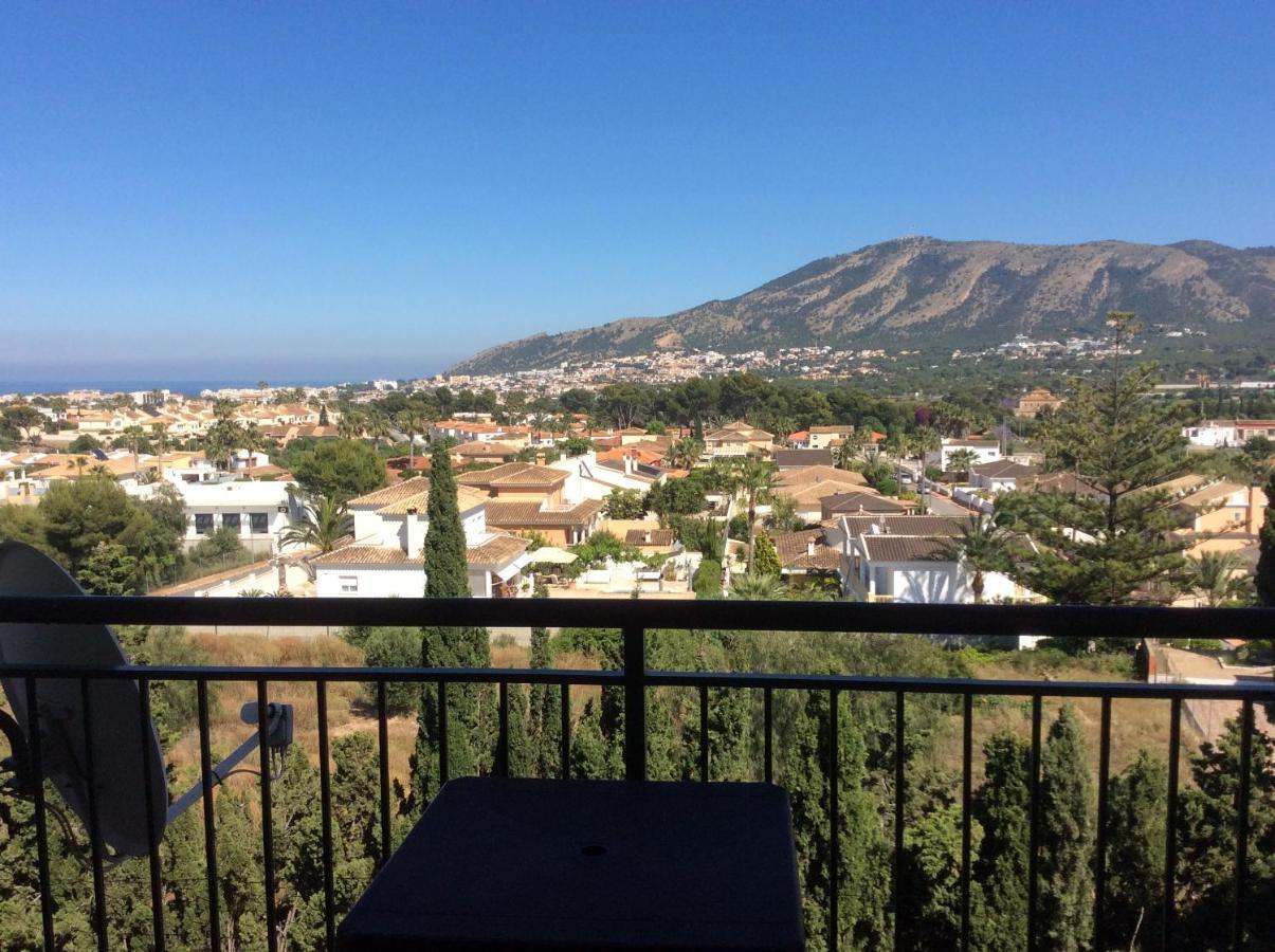 Arabiluk Apartment L'Alfas del Pi Bagian luar foto